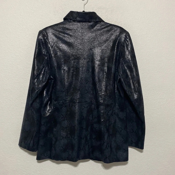 Bernardo Womens Black Animal Print Genuine Leather Collared Leather Jacket Sz M - Picture 4 of 9